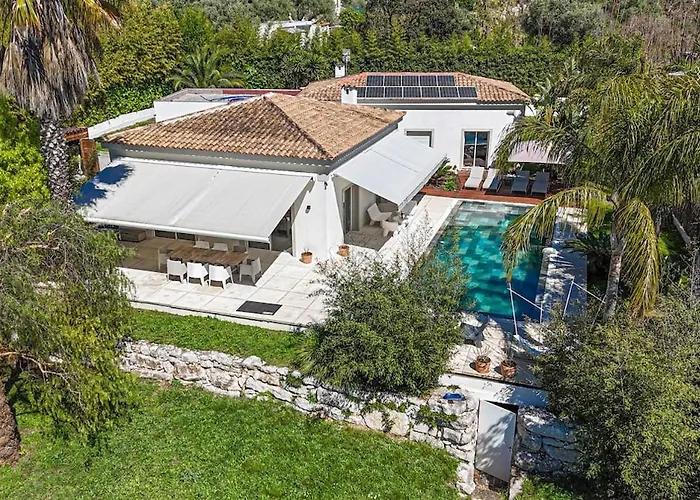 Beautiful Luxury * アンティーブ